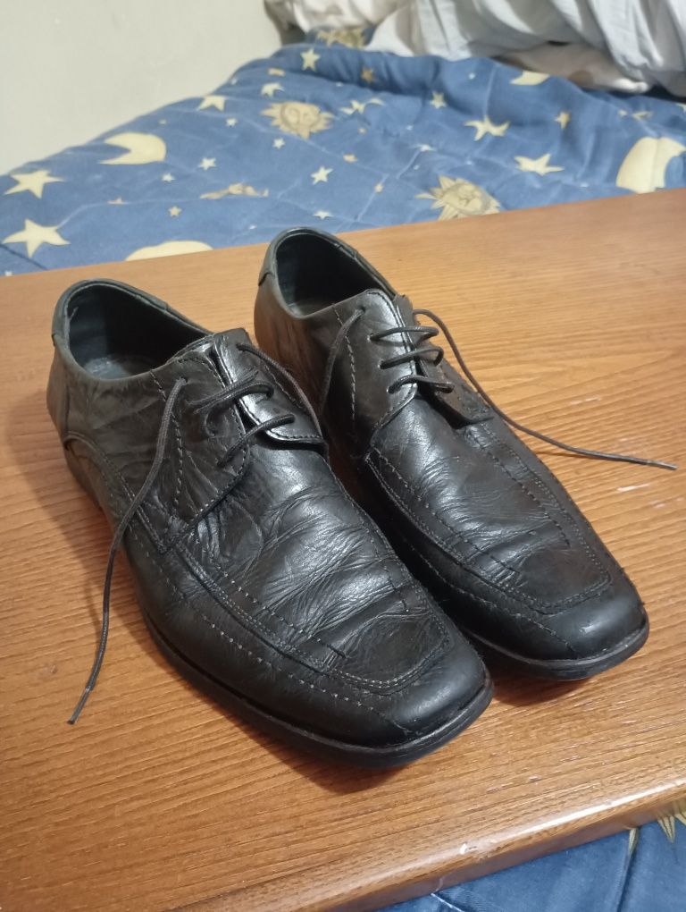Sapatos Homem Pretos