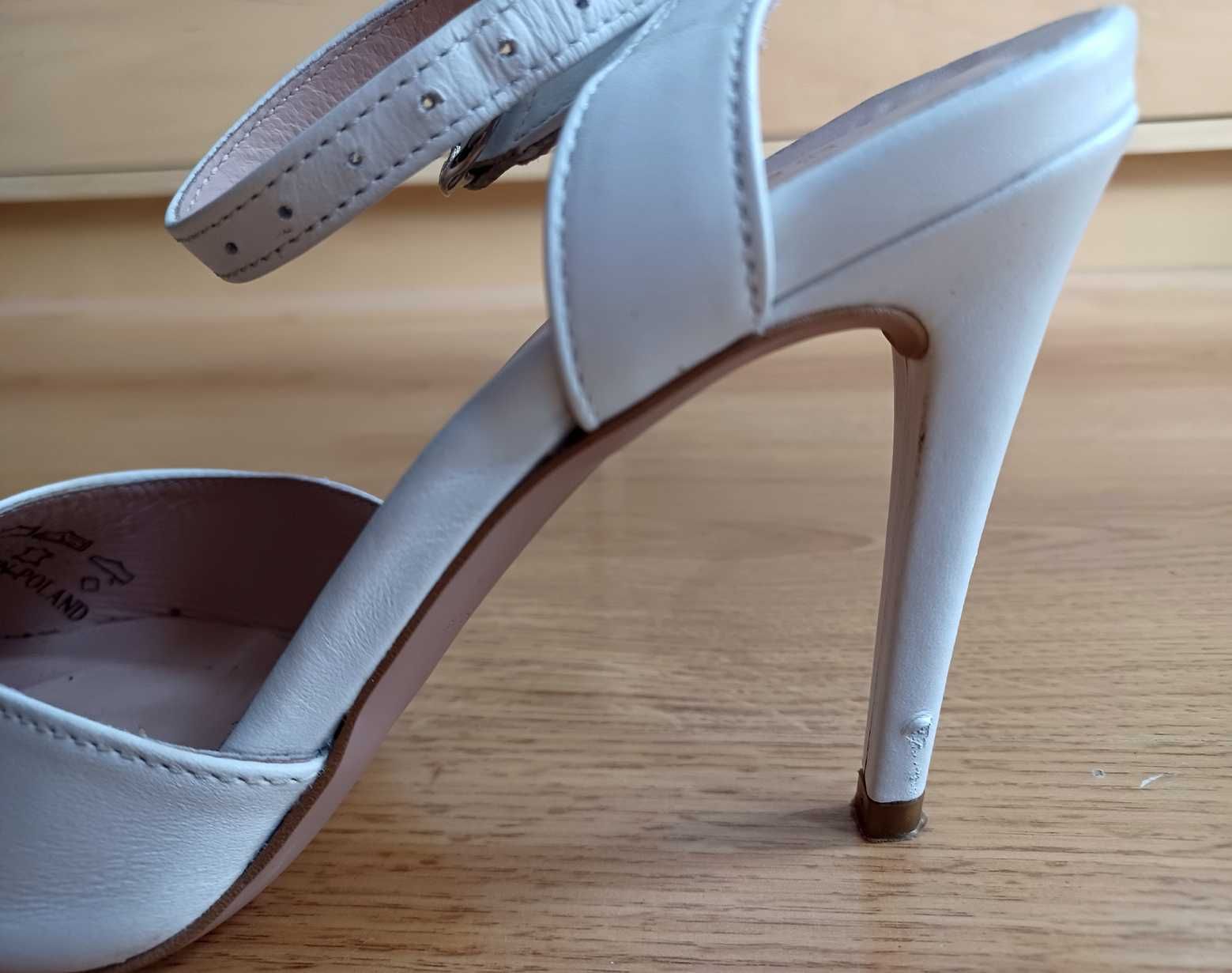 Białe buty ślubne Ryłko Estima, rozmiar 38