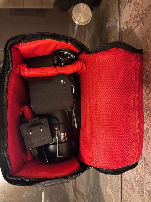 Фотоапарат Nikon Coolpix P1000