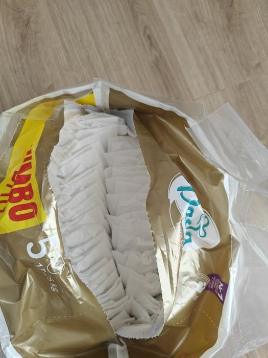 Pieluszki Dada Extra Care 5 (15-25kg) Jumbo Bag 37 szt. Nowe otwarte