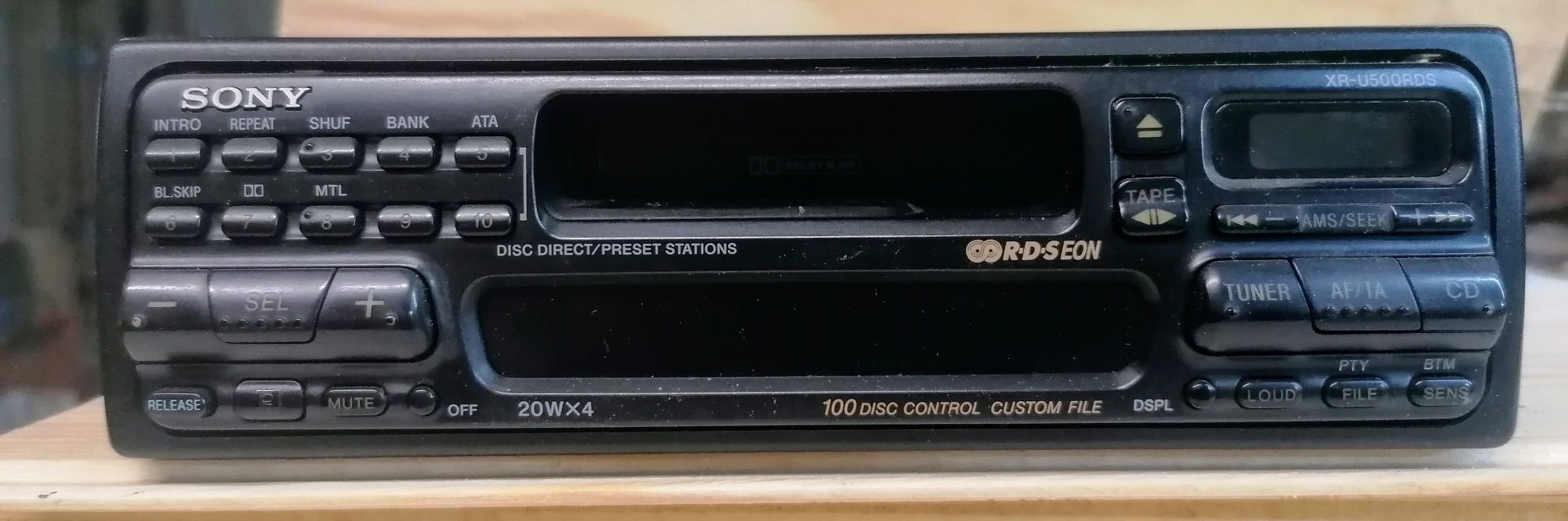 Radio Sony usado