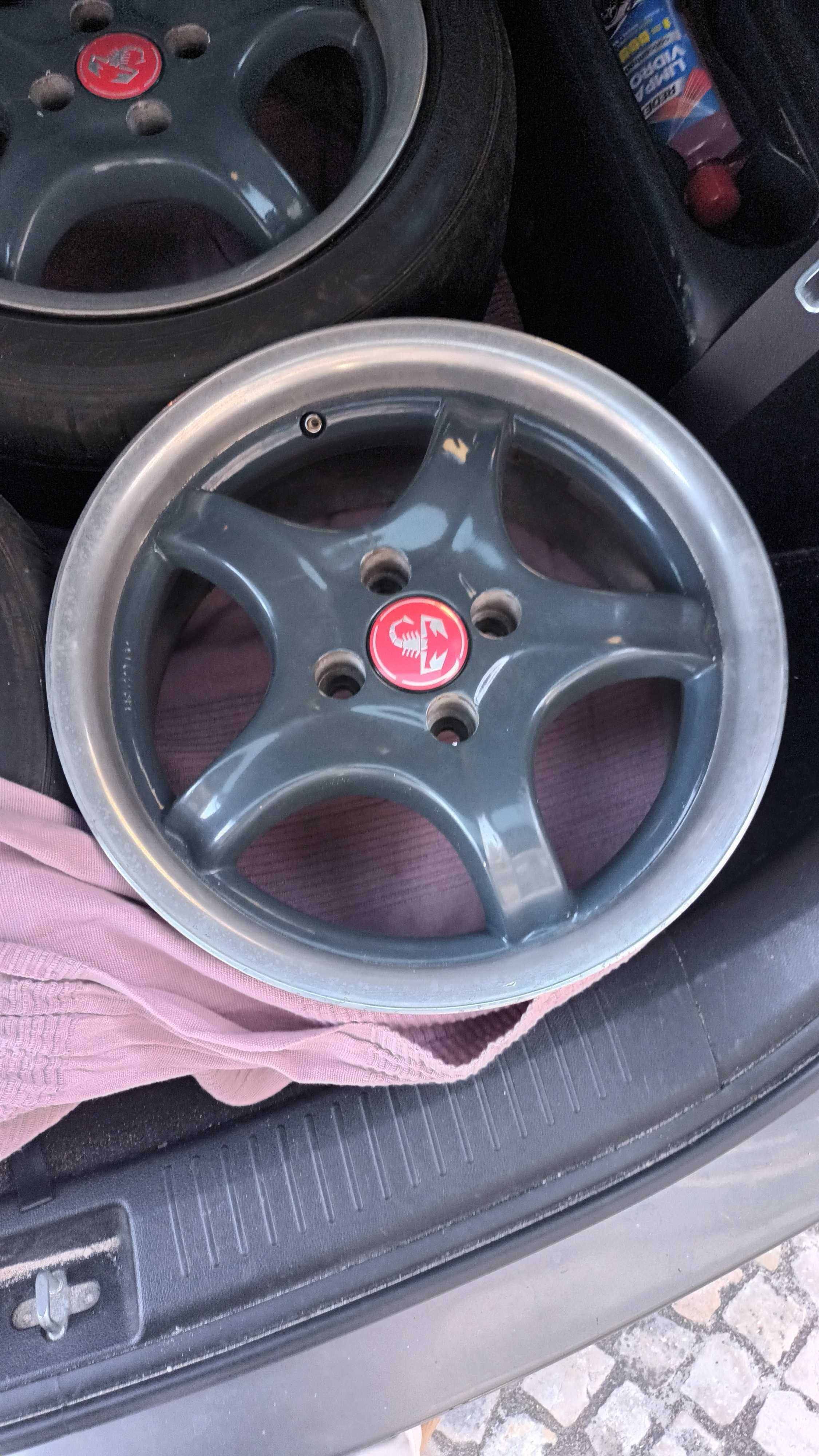 Jantes 15 modelo RC em 4x98