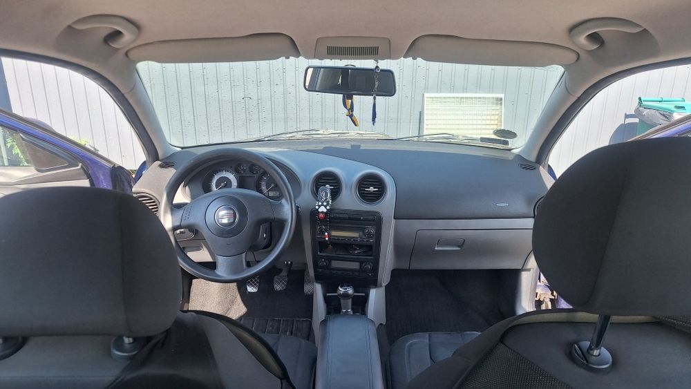 Продаю свою машинку seat Ibiza