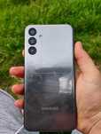 Samsung m15 5g z uszkodzonym ekranem