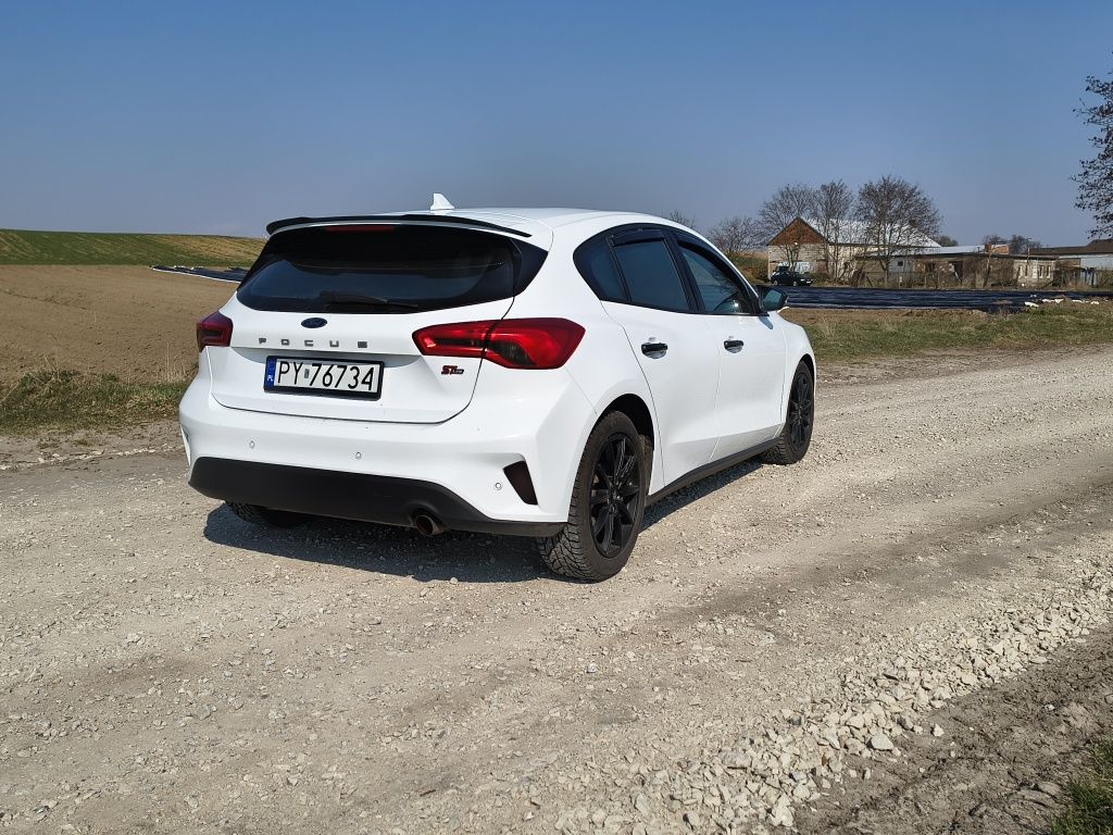 Sprzedam Forda Focusa MK4