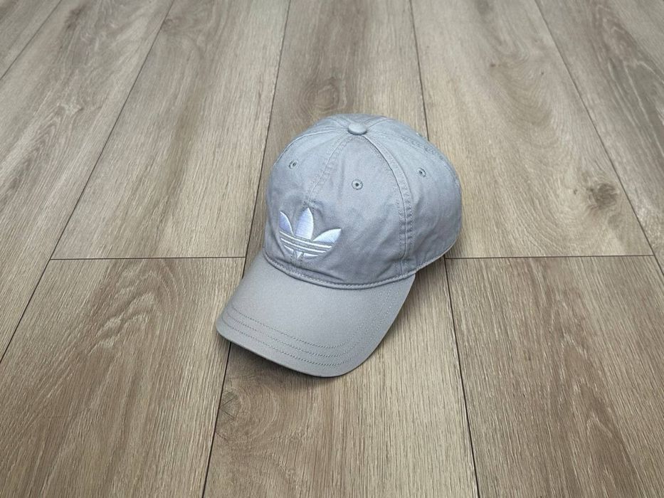 Кепка бейсболка adidas
