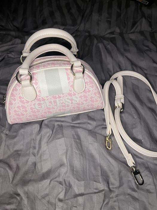 Рожева сумка guess