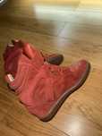 Buty czerwone na koturnie isabel marant