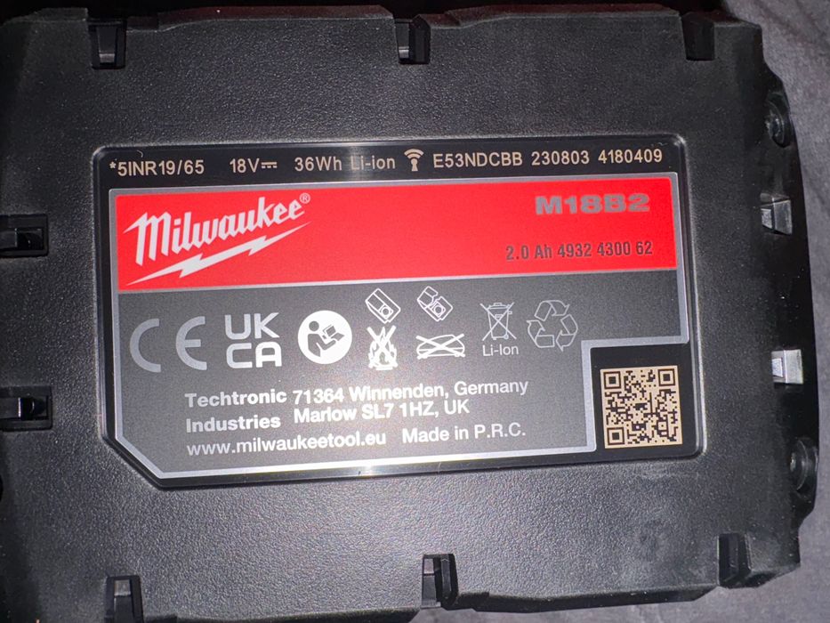 Milwaukee m18 FSG do regipsu
