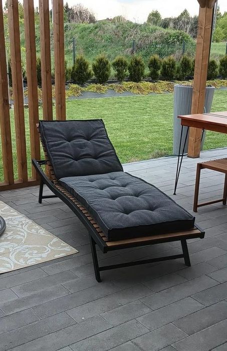 Leżak ogrodowy Jysk BAGMARKEN+ poduszka REBSENGE stan idealny