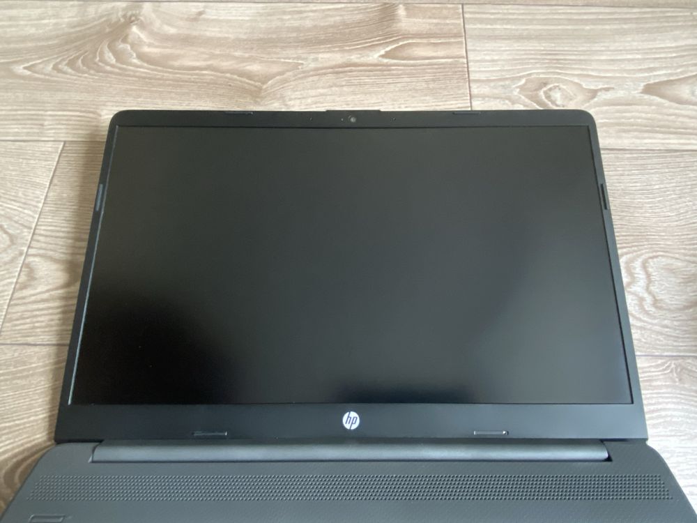 HP 255 G8 | ryzen 5 5500u | 8gb | 256gb ssd m2 | FHD