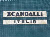 Napis Scandalli Italia do akordeonu lub harmonii
