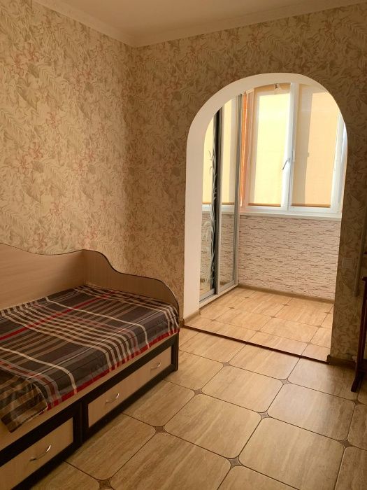 Сдам 3-х ком Квартиру Посуточно в Одессе по Пр Добровольского 131