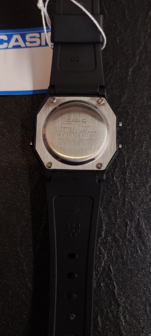 Sprzedam zegarki casio nowe