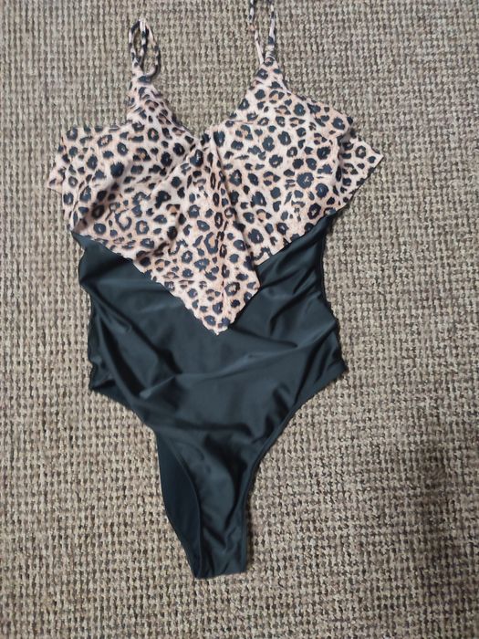 Купальник чорний леопринт