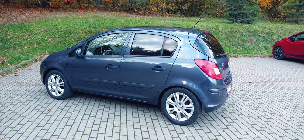 Corsa D 1,2 LPG 80 KM Bogata wersja wyposażenia