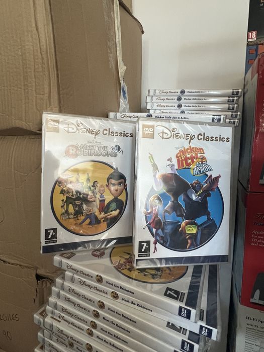 Lote de 3000 jogos de PC novos e embalados da Disney