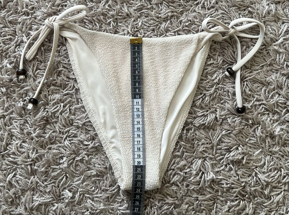 Стильний купальник жатка розміру XS