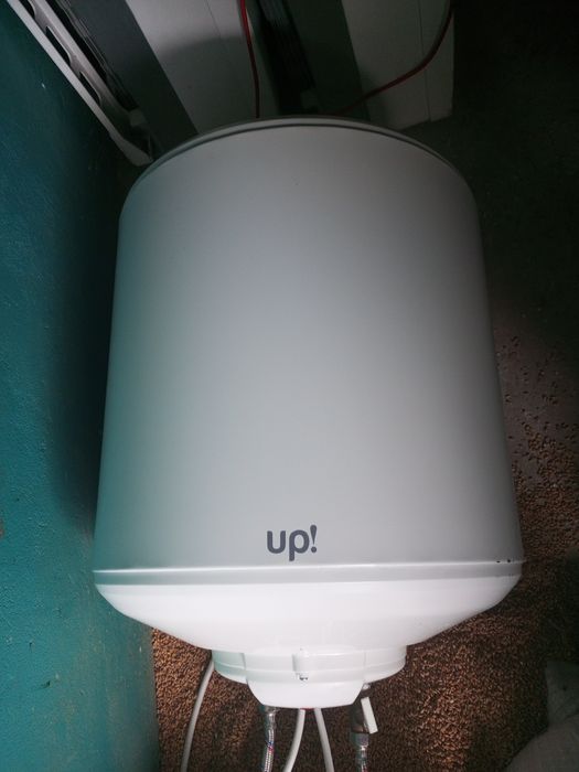 Бойлер 50 л.                 .