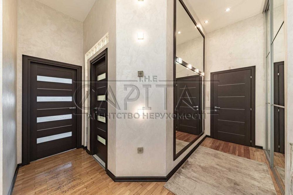 Большая Васильковская купити квартиру в центрі, 100 м2, рядом Гулливер