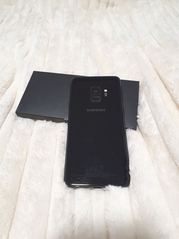 Продам Samsung s9