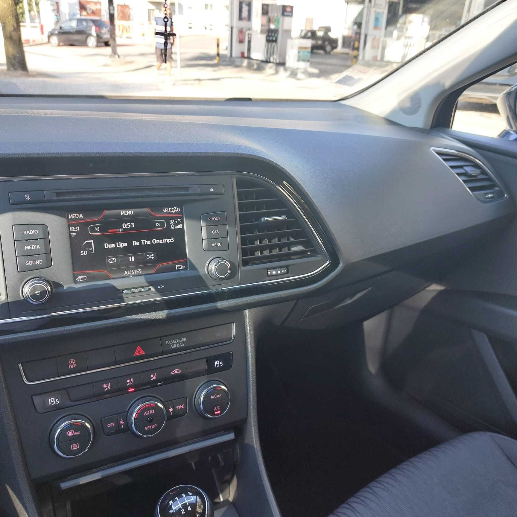 Seat Leon 1.6 Tdi (105 cavalos) - 2014 - Revisões na Seat - 160 000km