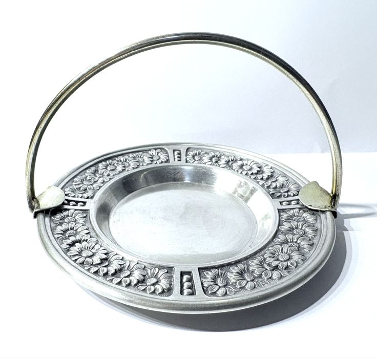 Lindissima antiga aneleira com asa em prata contrastada Leitão & Irmão