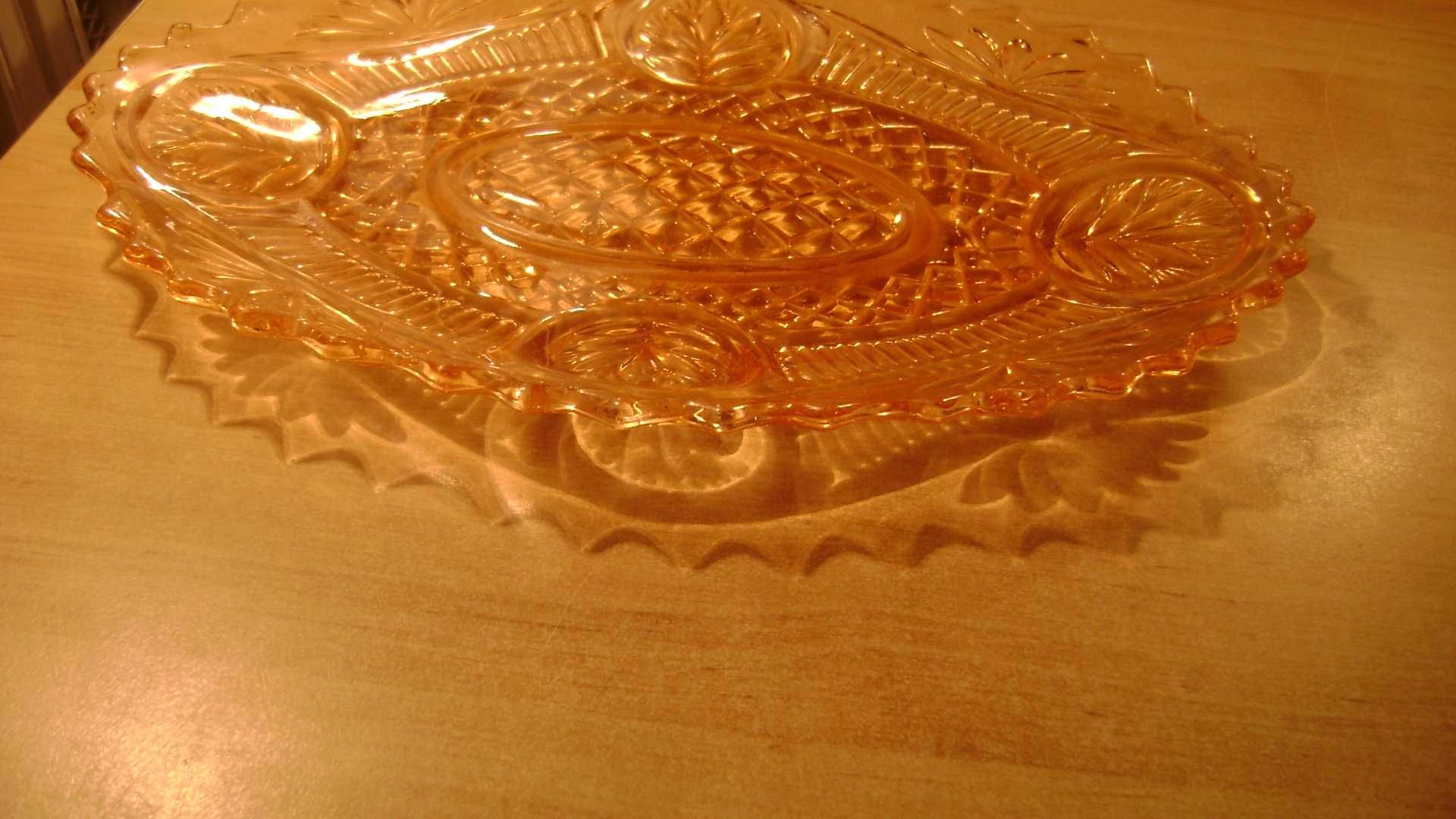 Starocie z PRL Szkło kolorowe grube = Patera łososiowa 32 cm długości