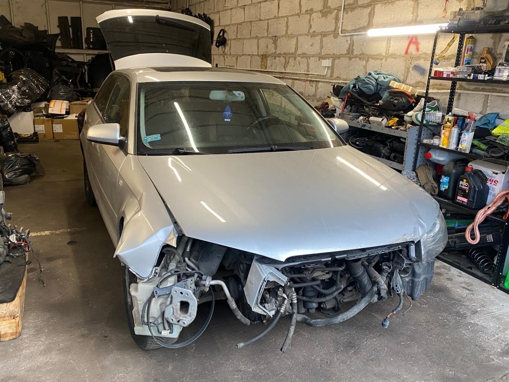 Części audi a3 8p silnik 2.0 fsi axw skrzynia dsg gjz kolor ly7w