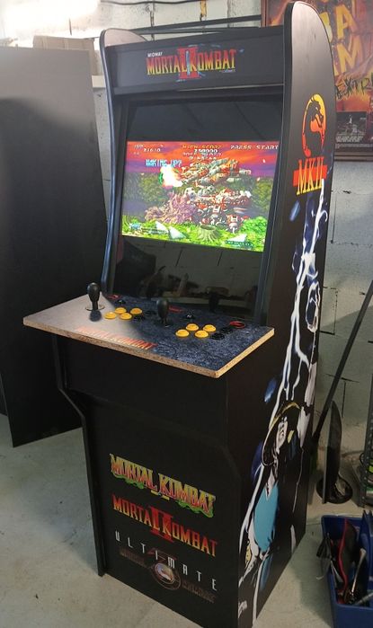 Máquinas arcade prontas a jogar