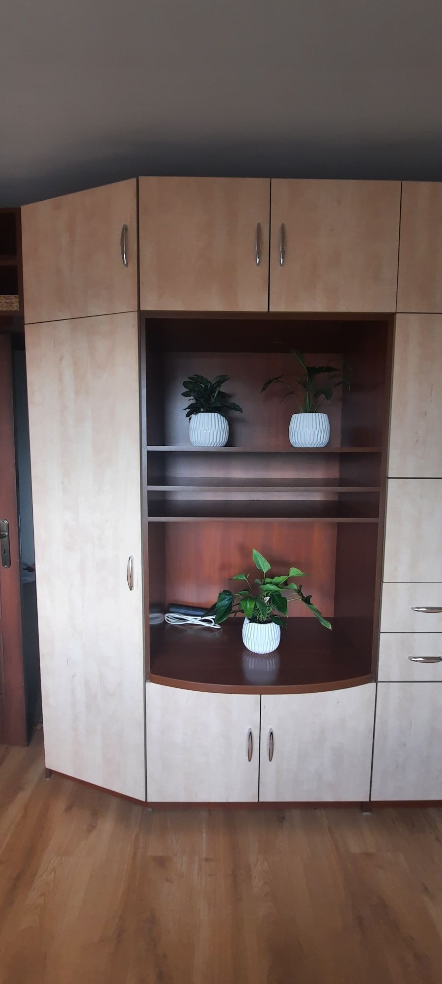 Zestaw mebli, stan b.dobry, taki nowy typ mebloscianki