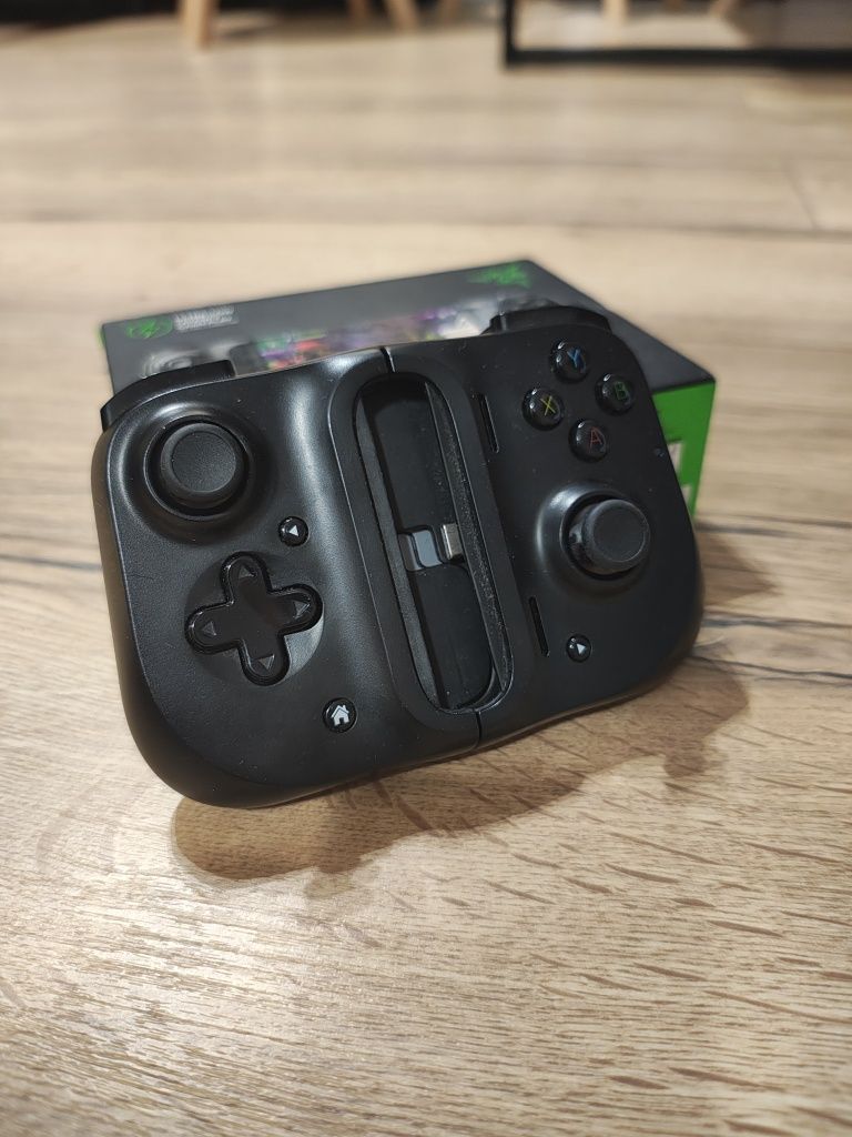 Pad Razer kishi stan idealny USB typ C