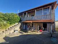 Casa tradicional T5 em Mozelos de 269,00 m2