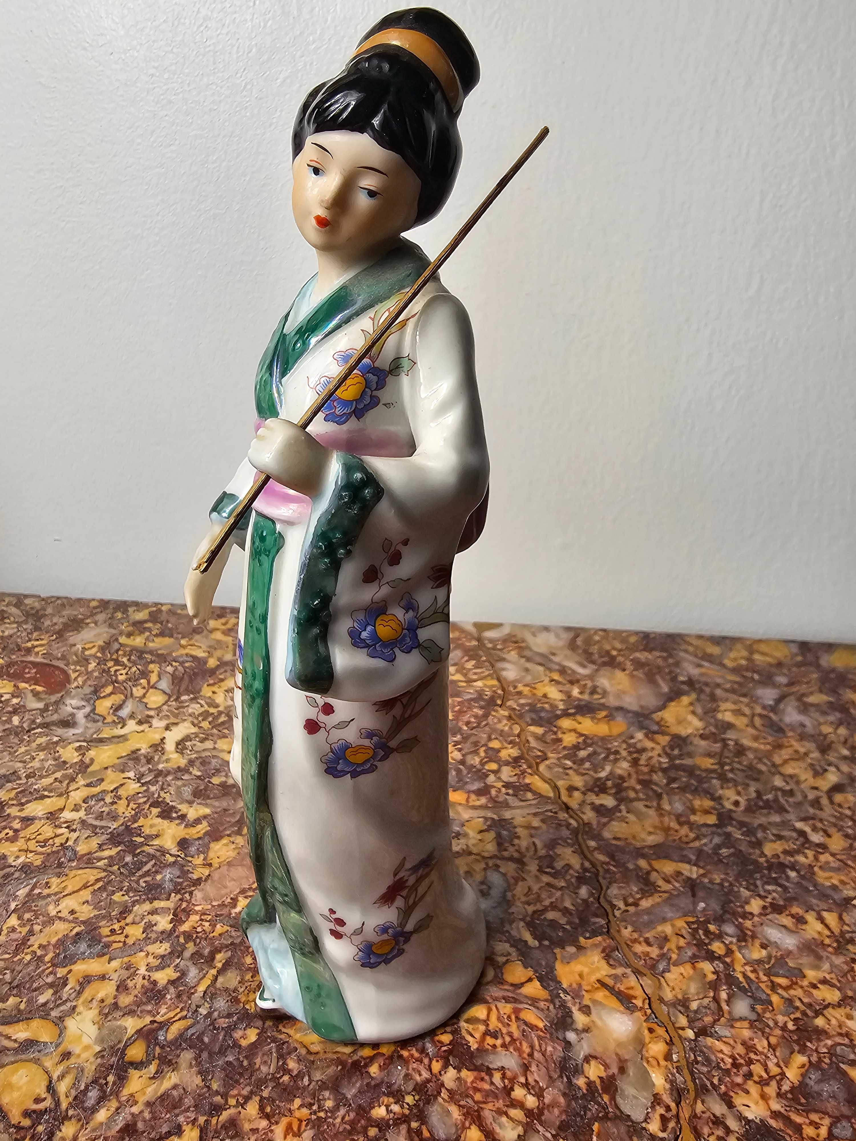 Duża Piękna chińska figurka Gejsza, porcelana 25 cm