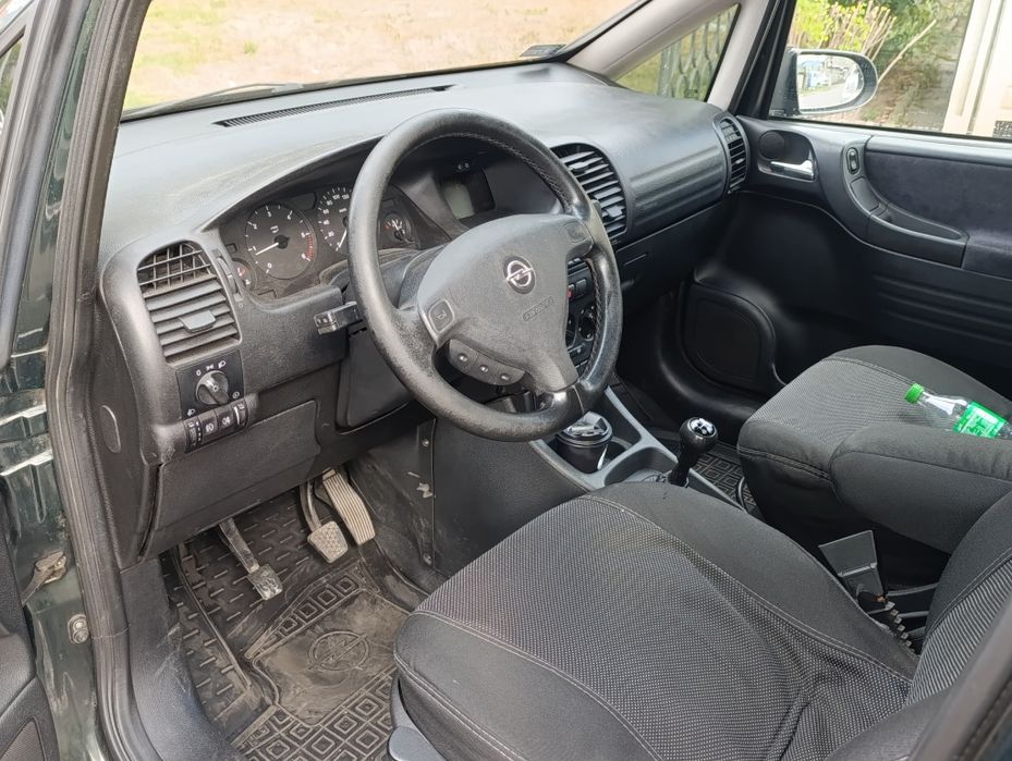 Opel Zafira 2.0TDI 7 мест продам или обмен