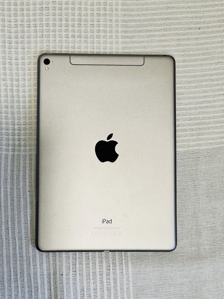 iPad Pro 9,7” CELLULAR A1674