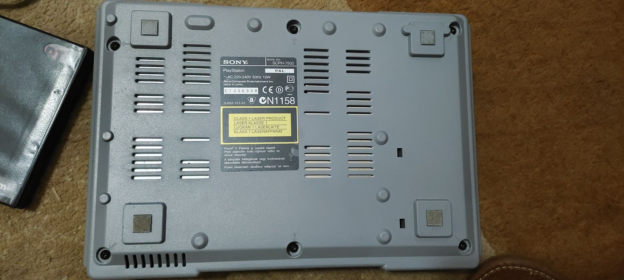 Sprzedam Sony Play Station SCPH-7502