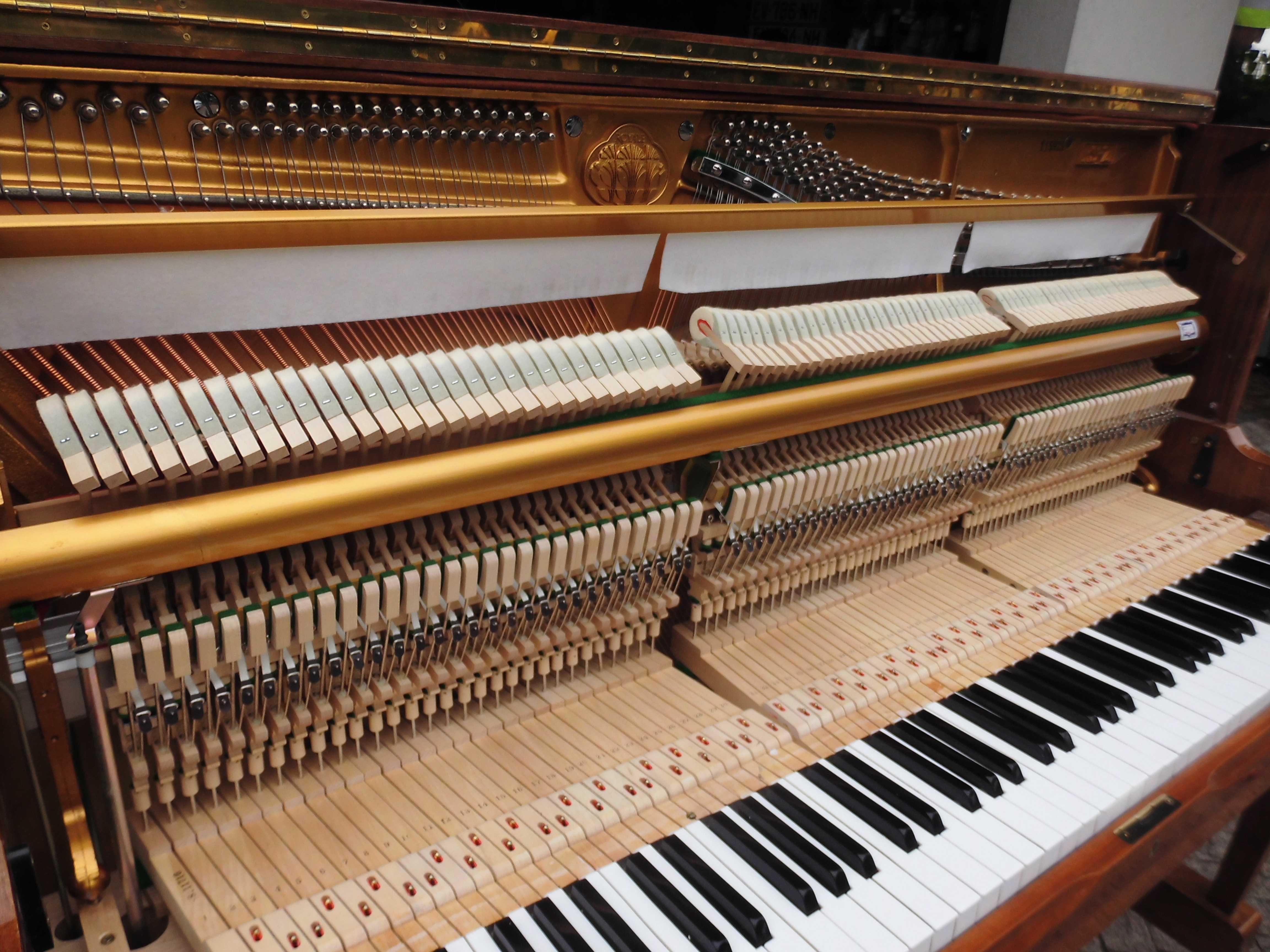Pianino wysokie 2001r Korea Royale RS121 oryginal na gotowo transport