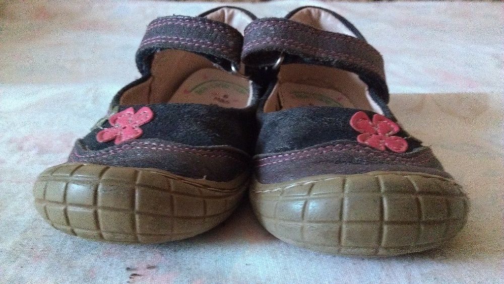 детские кожаные мокасины , сандалии walkmates 23 размер для девочки