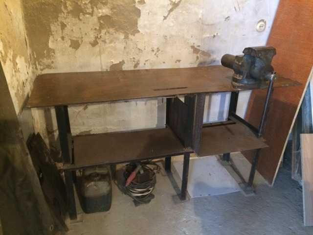 Верстат слюсарний з лещатами 4300 грн