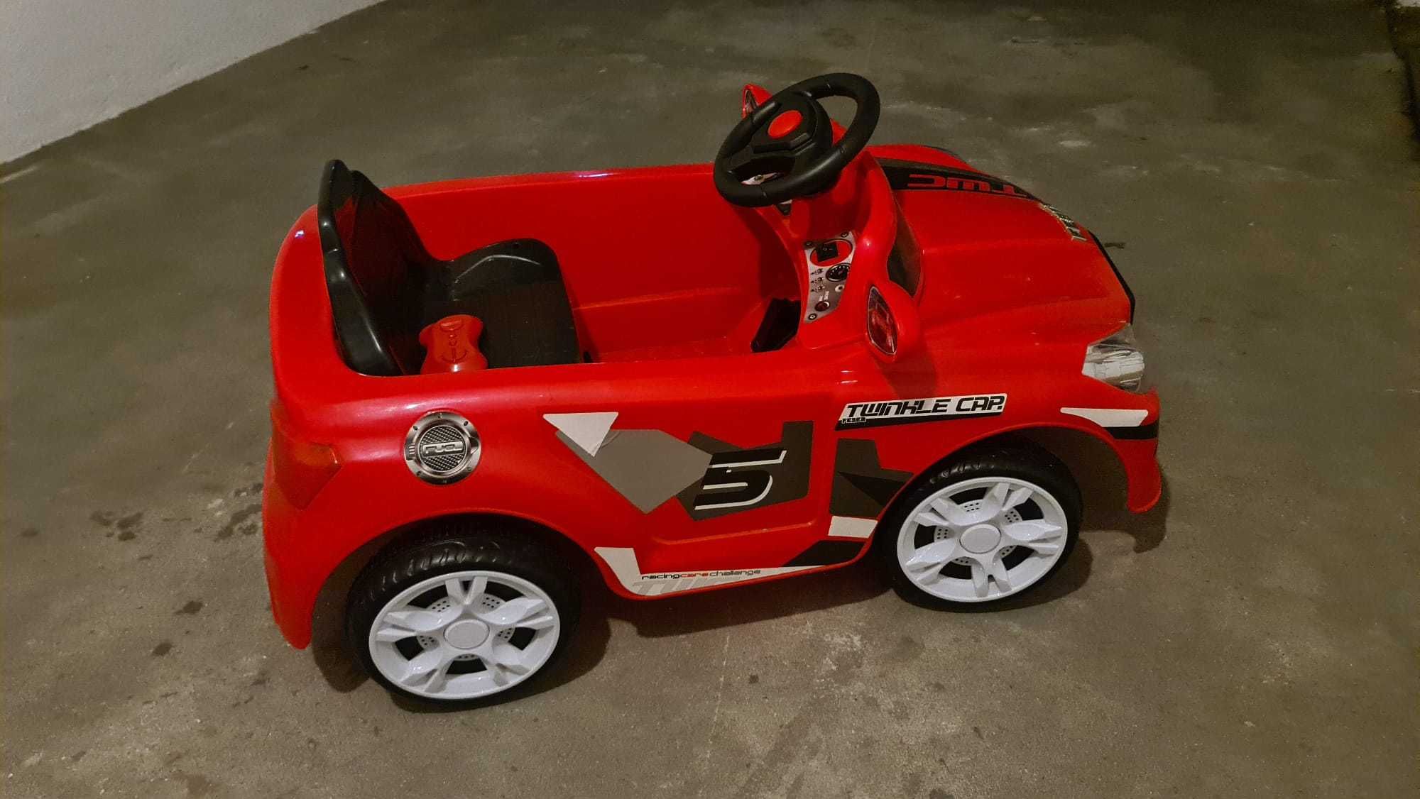 Carro eléctrico para criança Feber