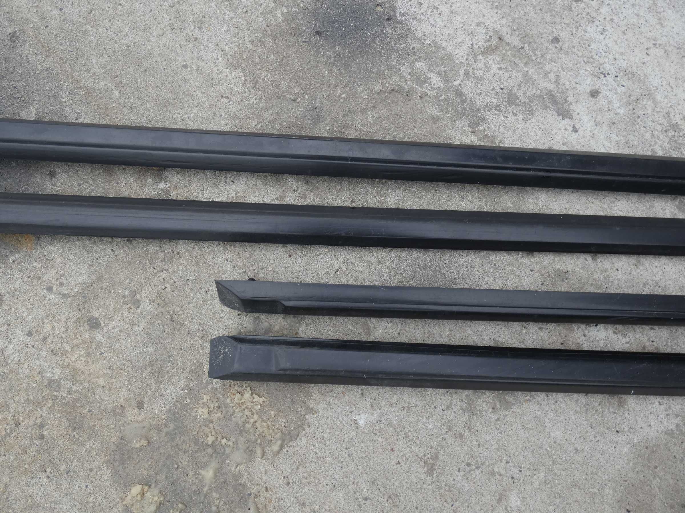 Bmw e30 sedan touring listwa drzwi przód tył lewa prawa