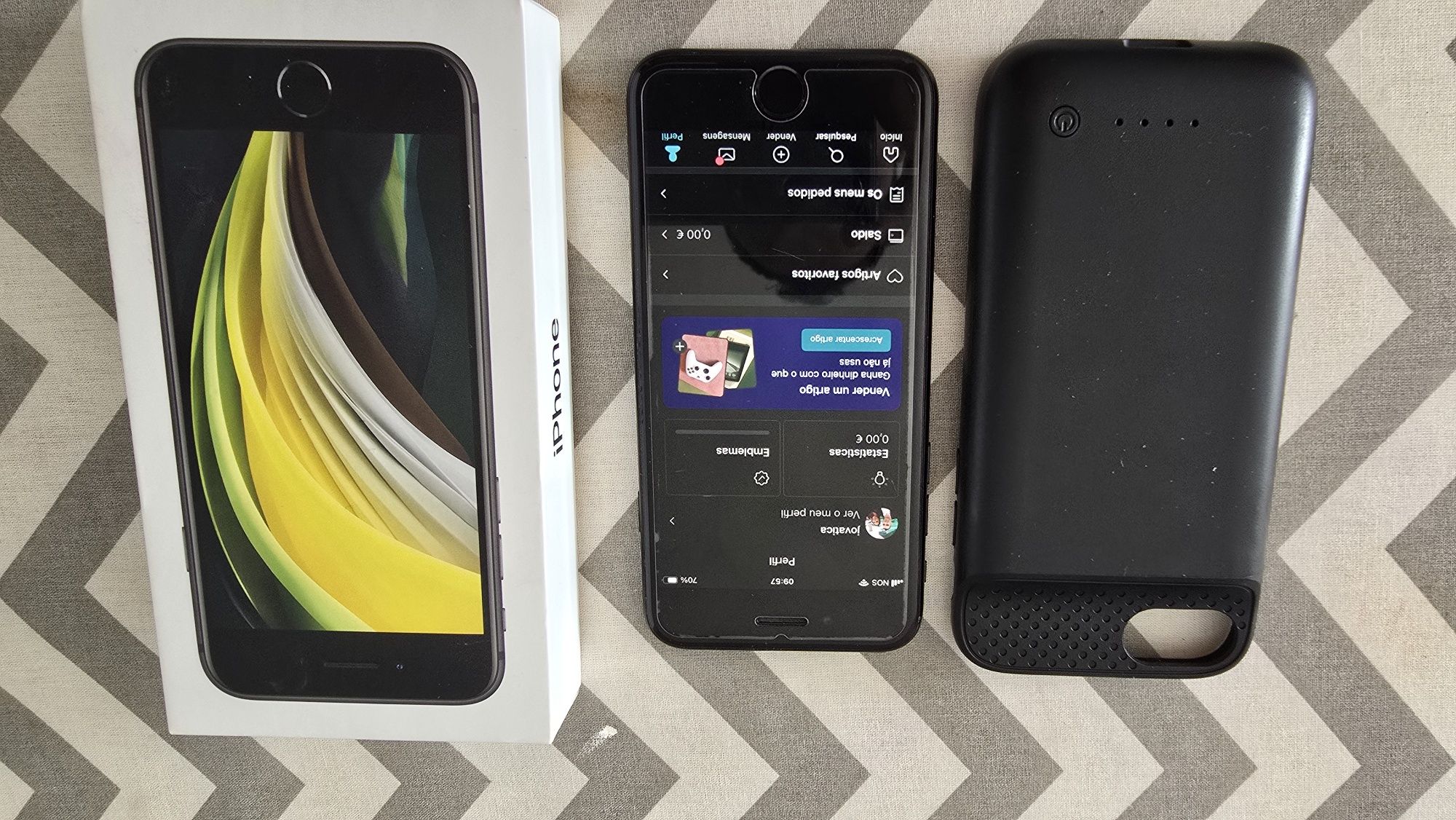 Iphone se 2020 + capa bateria 7000mha excelente estado