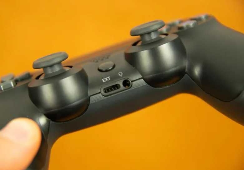 Джойстик  DualShock 4, многофункиональная приставка для Sony PS4 V2