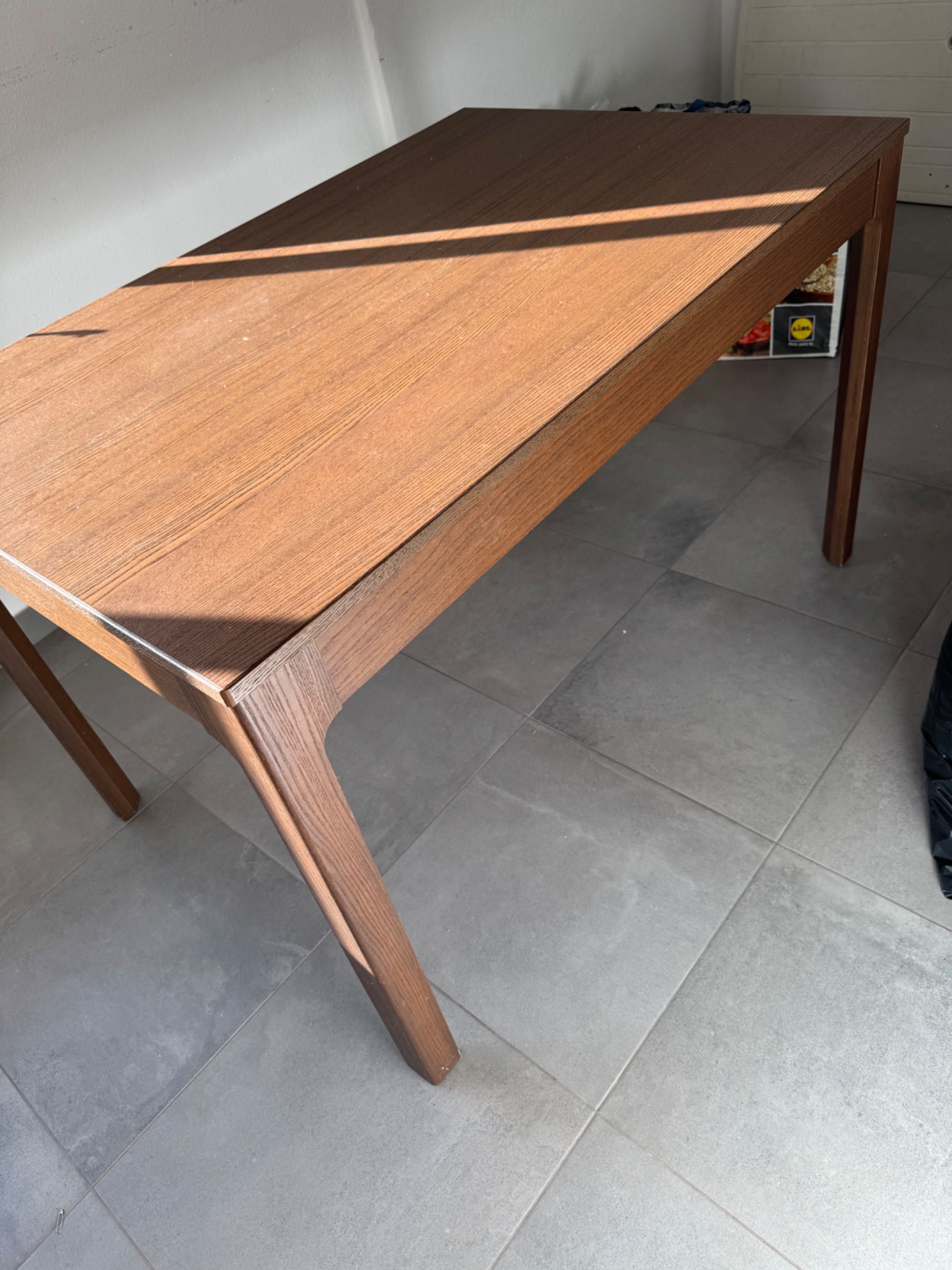 Conjunto mesas e cadeiras IKEA