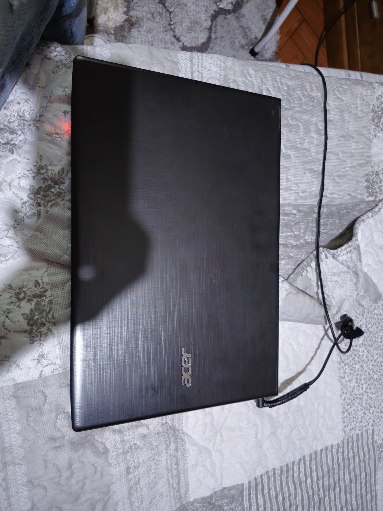 Vendo portátil acer