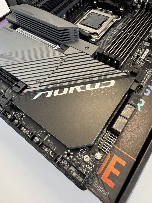 Płyta główna Gigabyte X670E Aorus Master (wada)