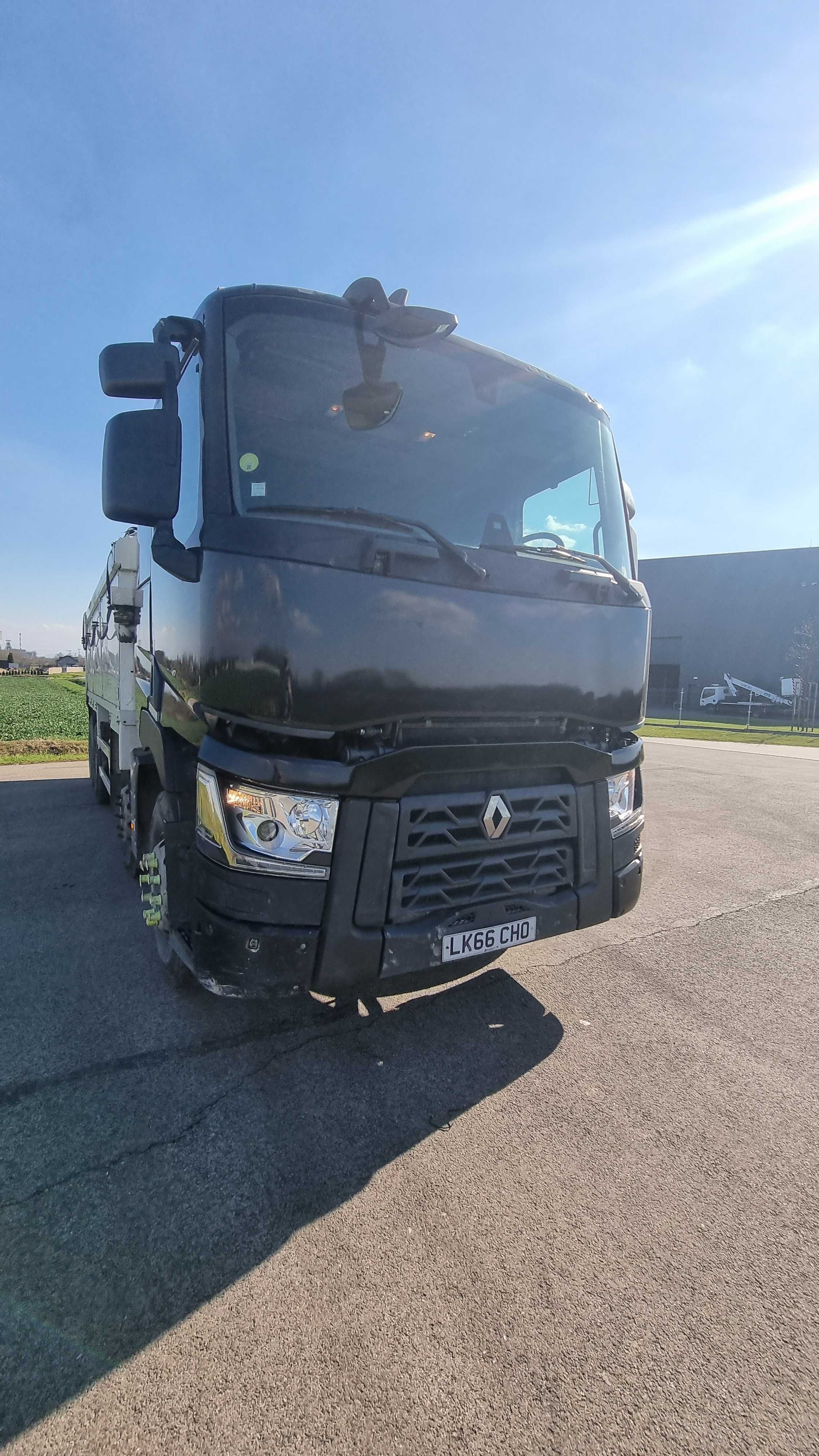 Renault Kerax 4 OSie 4Ośka  8x4 wywrotka kiper 2018r automat