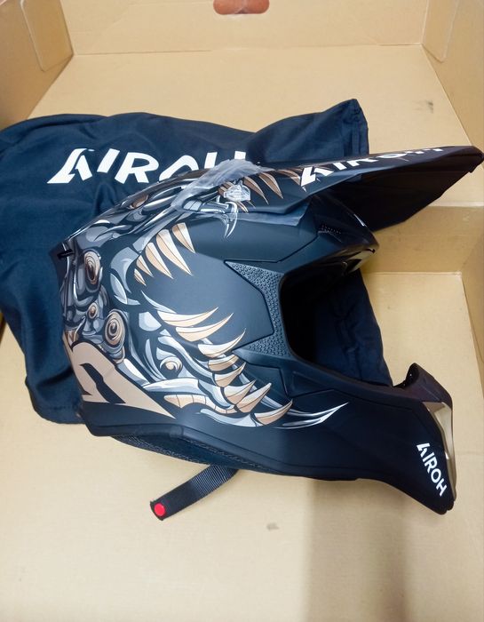 capacete airoh enduro equipamentos