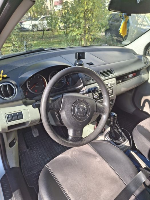 Мазда 2 2007 рік авто в Києві